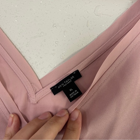 Ann Taylor Factory Pink Sleeveless Top Tank Top Blouse Casual Pastel Feminine XL - Picture 2 of 7